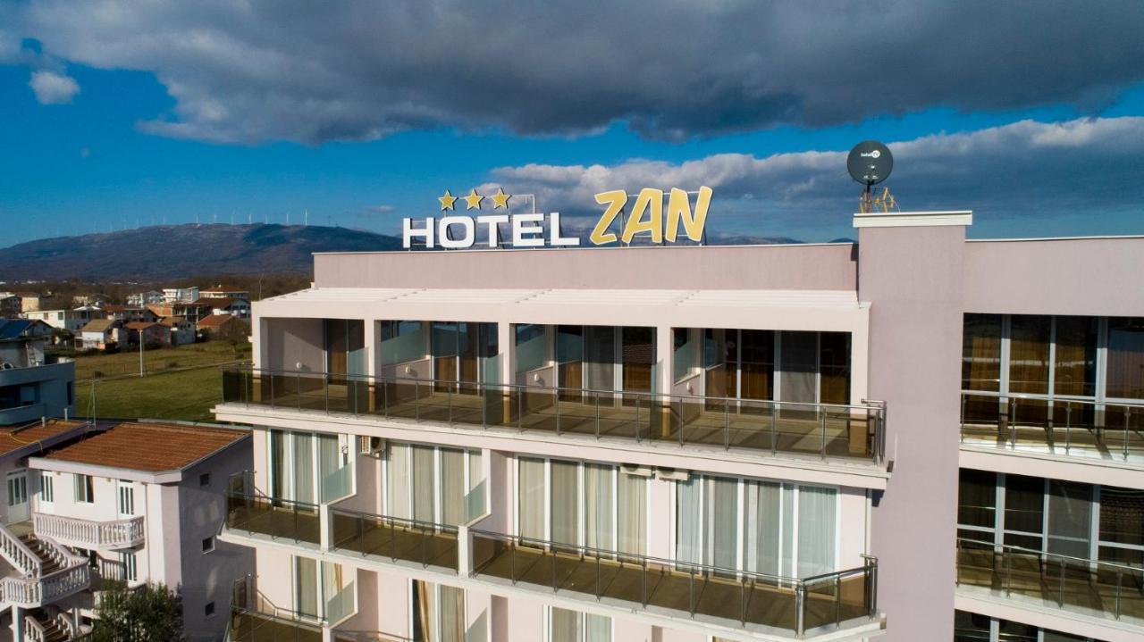 Hotel Zan Улцинь Экстерьер фото